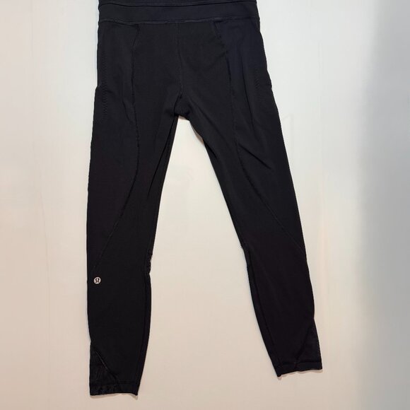 Lululemon Invigorate Black Tight Leggings Mesh Inserts Zip Pockets Size 4 - Picture 3 of 4